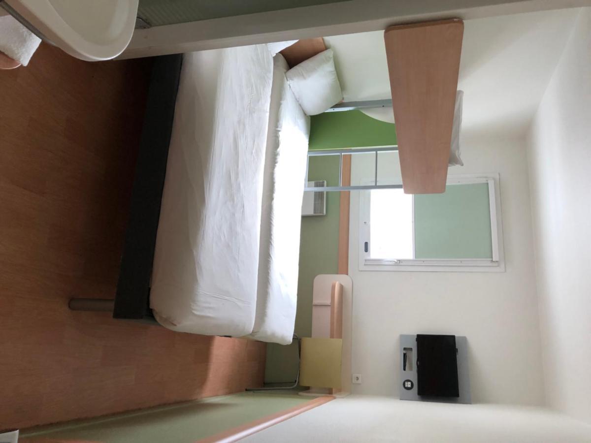 Ibis Budget Mantes-La-Jolie Exterior foto