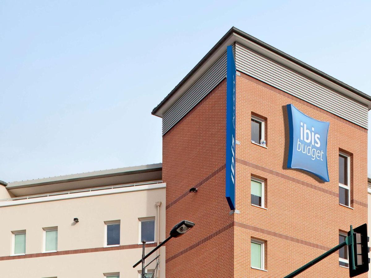 Ibis Budget Mantes-La-Jolie Exterior foto